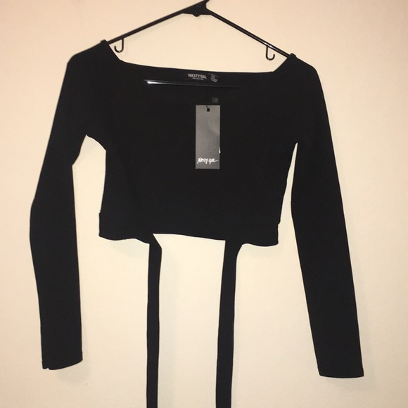 NWT Off Shoulder Long Sleeve Black Tie Crop Top - Picture 2 of 3